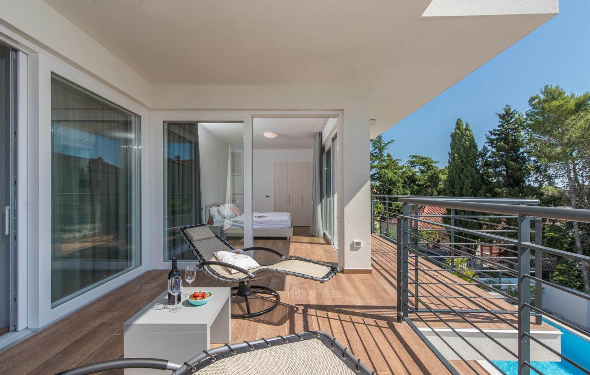 Paliska Villa *